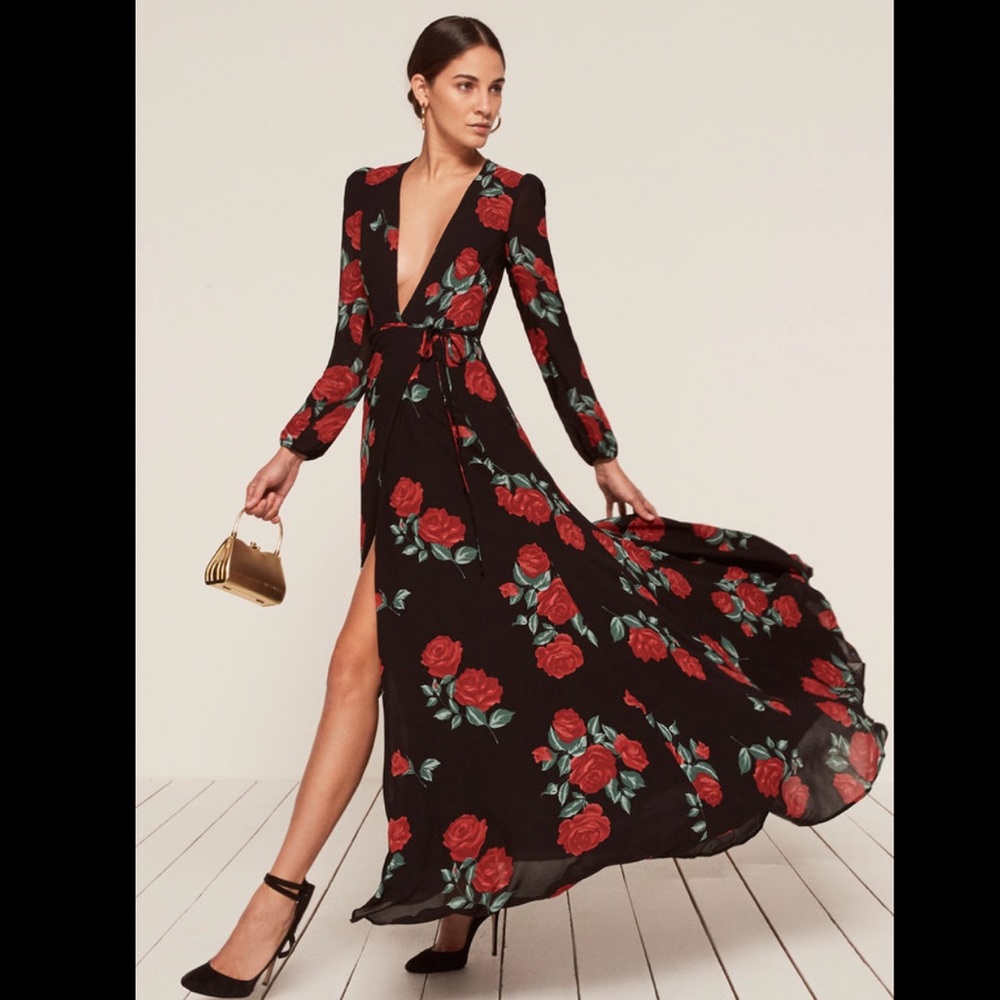 🌹 ISO Reformation Milan dress size L 🌹